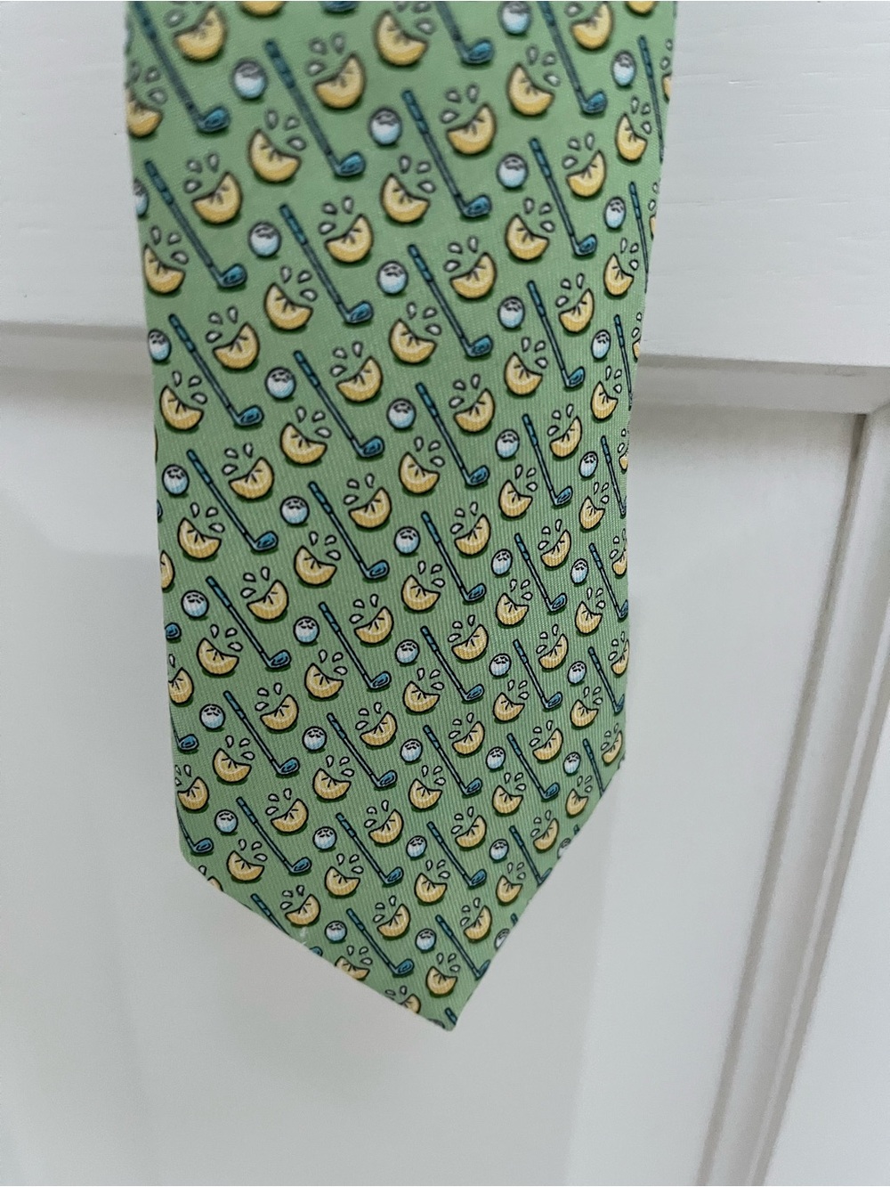 Vineyard Vines Boys’ Golf Motif Silk Tie